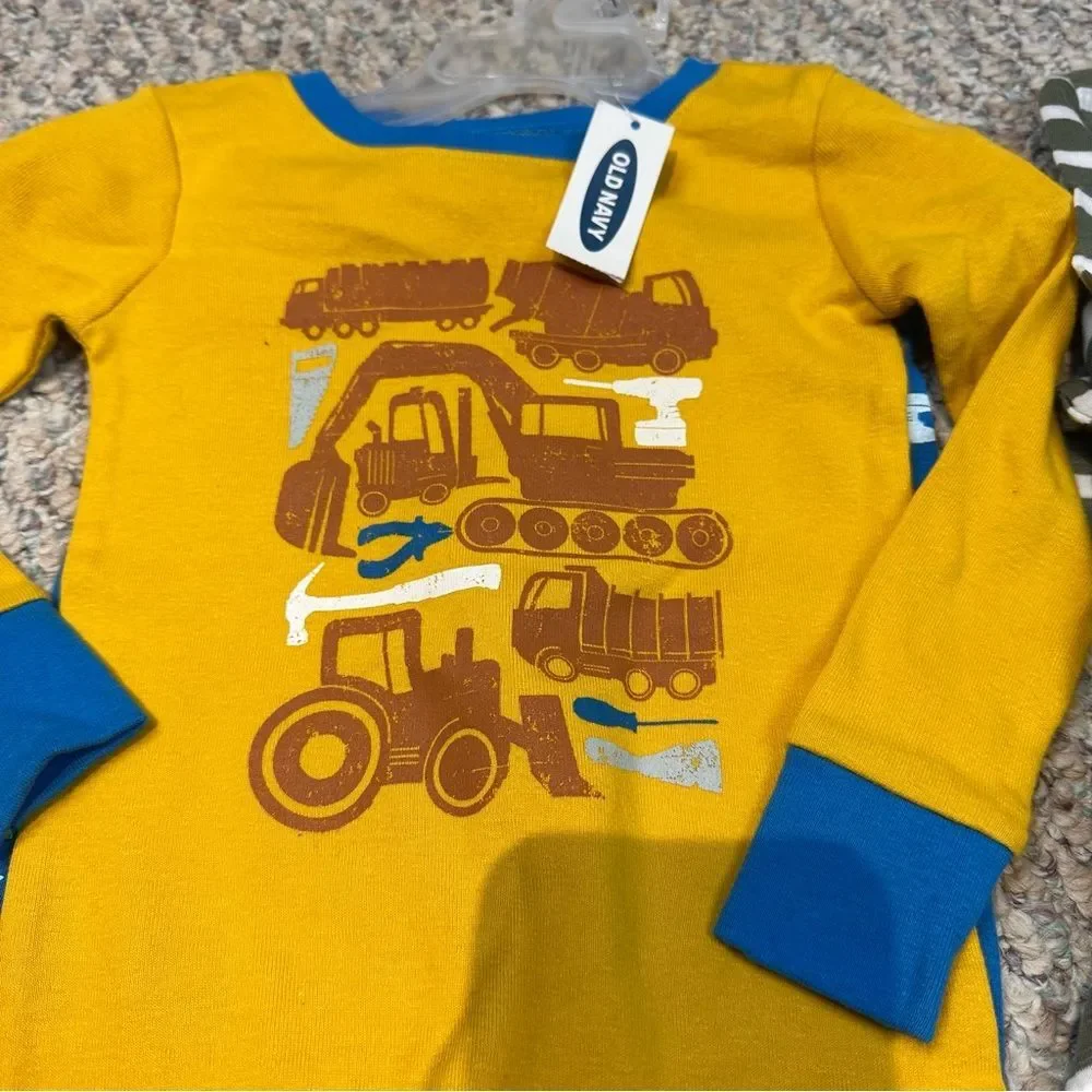 NWT Boy’s bundle of 3 long sleeve tops and pajama set size 2T